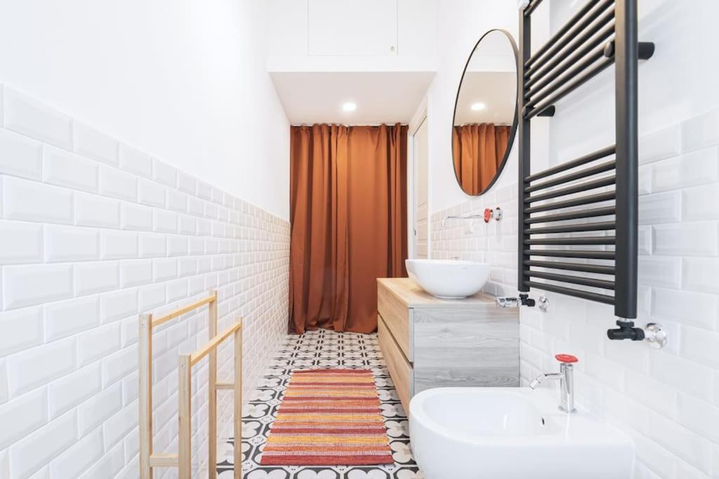 Easylife - Apartment With Balcony Near Navigli Milano Eksteriør billede